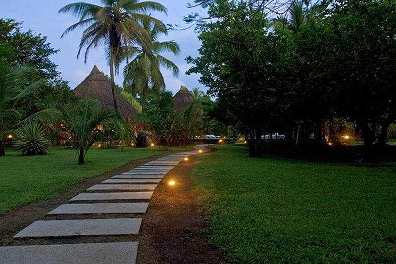 Turtle Beach Lodge Тортугеро Екстериор снимка